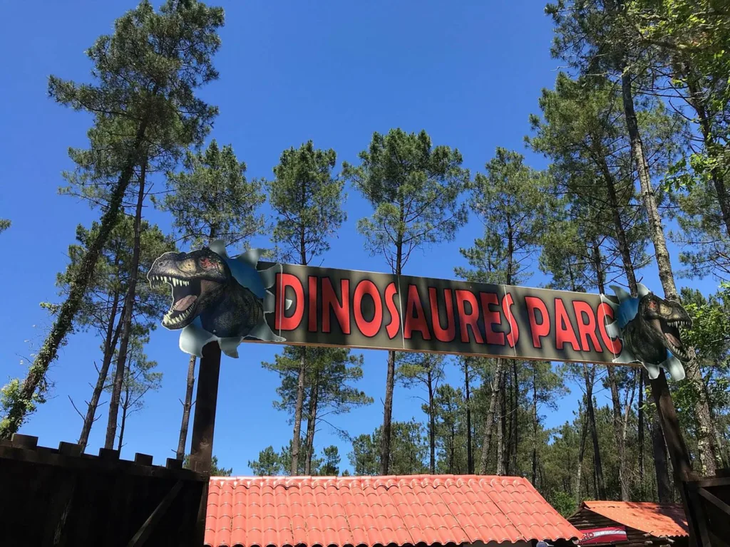 Dinosaurier Park 17